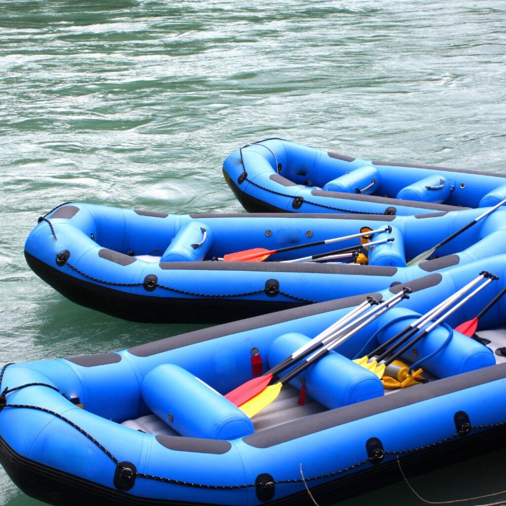 Eine der beliebtesten Aktivitäten im Köprülü Canyon ist das Wildwasser-Rafting auf dem Fluss Köprüçay.